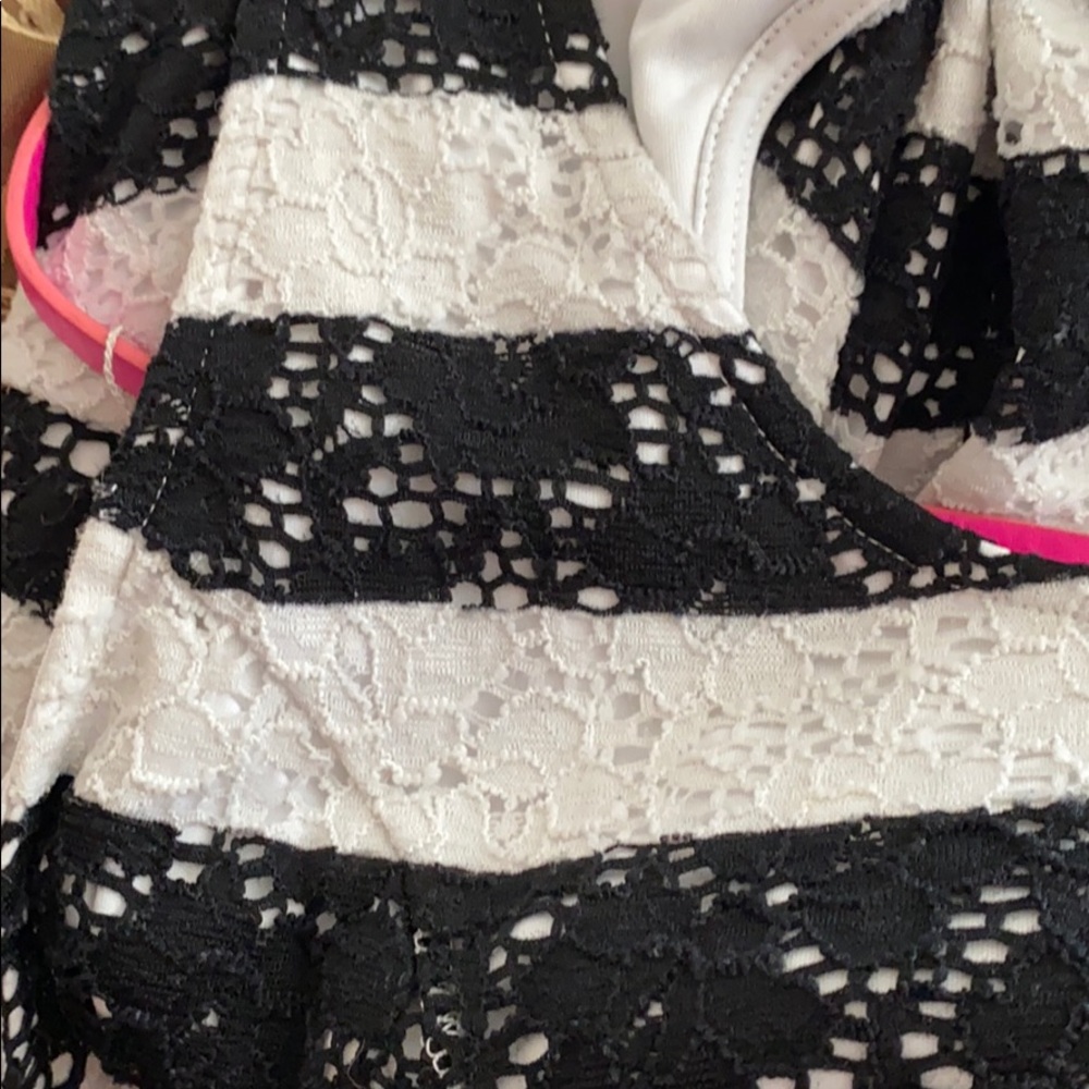 Striped skater dress - Picture 6 of 8